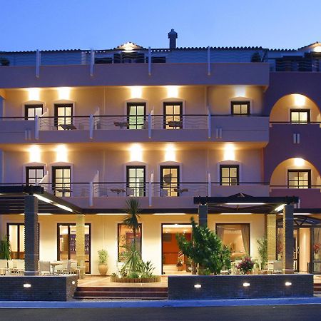 Hotel On The Rocks Paleochora Exterior foto